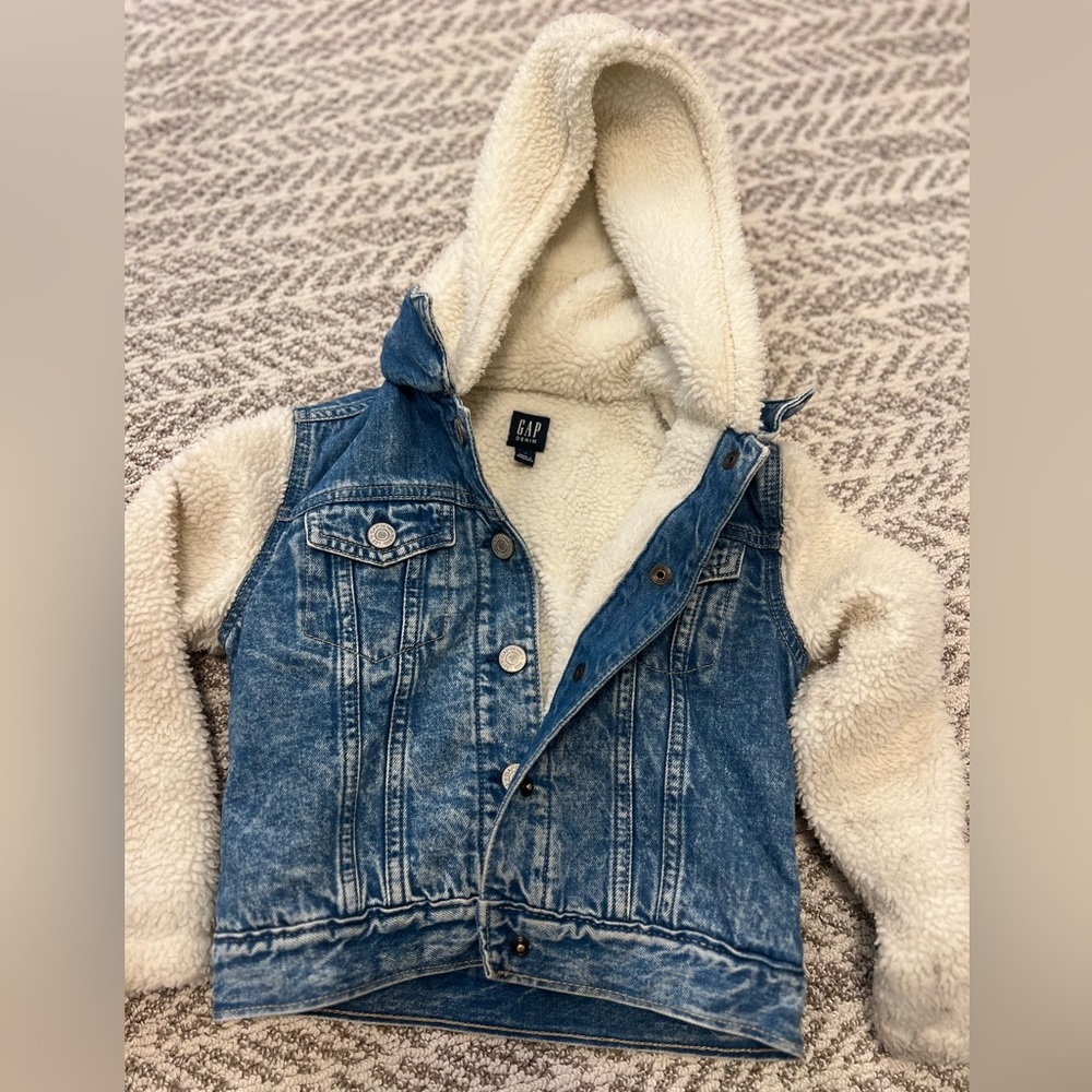 Gap Sherpa Jean jacket